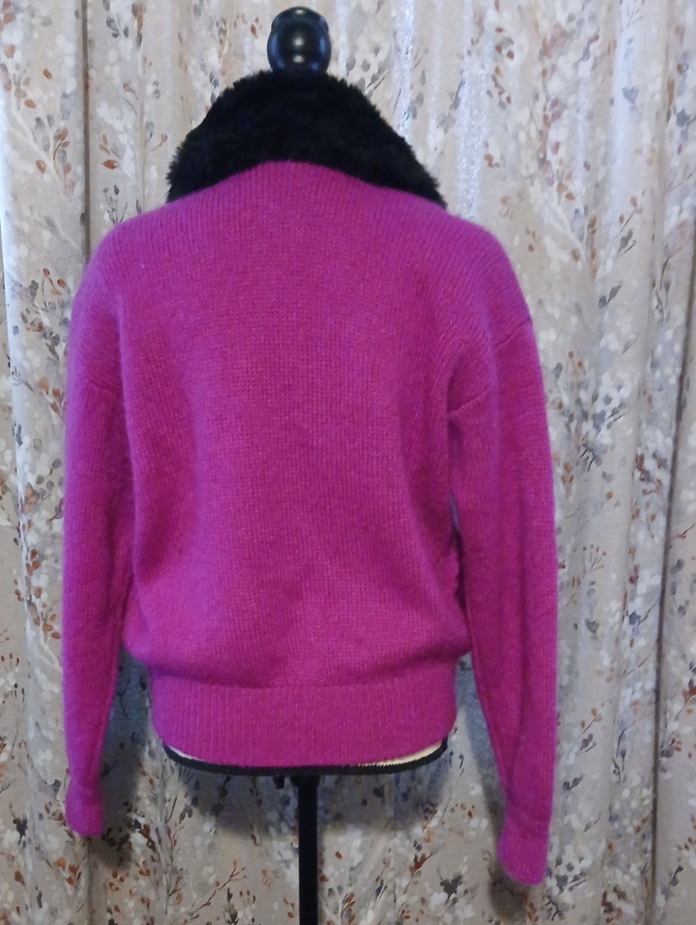 Fuchsia Button-Front Cardigan with Black Faux Fur Collar With side Pockets. - Picture 2 of 3